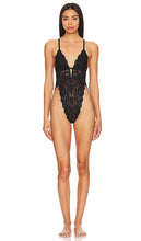 HAH Leg Up Bodysuit in Black - HAH - Body à jambes relevées en noir - HAH 黑色 Leg Up 连体衣 - HAH Leg Up Bodysuit in Schwarz - HAH 레그업 바디수트 - Body HAH con gamba alta in nero