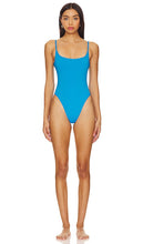HAIGHT. Thidu One Piece in Blue - HAUTE. Thidu une pièce en bleu - 海特。 Thidu 一件蓝色 - HAIGHT. Thidu Einteiler in Blau - 헤이트. Thidu 원피스 블루 색상 - HAIGHT. Thidu Costume intero in blu
