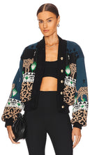 Hayley Menzies Bomber Jacket in Navy,Black - Hayley Menzies Blouson aviateur en bleu marine, noir - Hayley Menzies 海军蓝、黑色飞行员夹克 - Hayley Menzies Bomberjacke in Marine, Schwarz - Hayley Menzies 봄버 재킷 네이비, 블랙 색상 - Giubbotto bomber Hayley Menzies in blu marino, nero