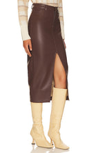 HEARTLOOM Jae Faux Leather Skirt in Chocolate