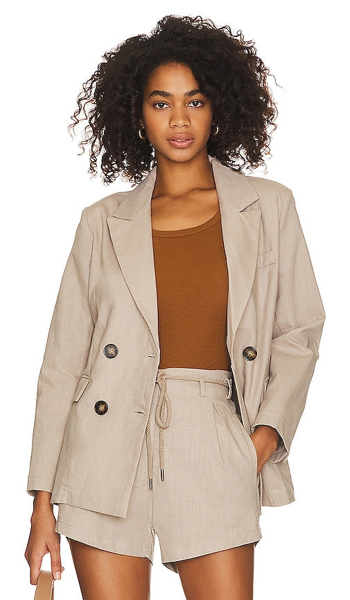 HEARTLOOM Joanie Blazer in Taupe - HEARTLOOM Blazer Joanie en taupe - HEARTLOOM Joanie 灰褐色西装外套 - HEARTLOOM Joanie Blazer in Taupe - HARTLOOM 조니 블레이저(Taupe) - Giacca HEARTLOOM Joanie color talpa