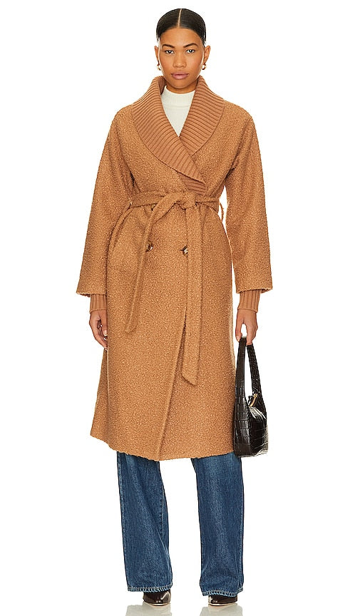 HEARTLOOM Laria Coat in Tan