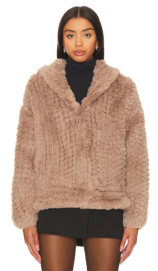 HEARTLOOM Sally Faux Fur Jacket in Taupe