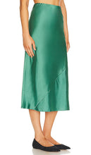 HEARTLOOM Sheridan Skirt in Green