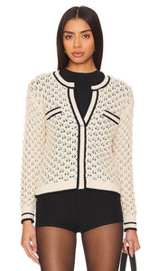 HEARTLOOM Sybil Sweater in Ivory - Pull Sybil HEARTLOOM en ivoire - HEARTLOOM Sybil 象牙色毛衣 - HEARTLOOM Sybil Pullover in Elfenbein - HARTLOOM 시빌 스웨터 아이보리 색상 - Maglione HEARTLOOM Sybil in avorio