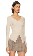 HEARTLOOM Tory Top in Beige