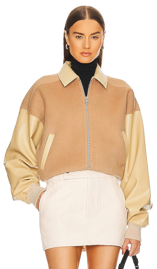 Helsa Faux Leather & Wool Blend Bomber in Tan - Helsa - Bomber en similicuir et mélange de laine - Marron clair - Helsa 黄褐色人造皮革与羊毛混纺飞行员夹克 - Helsa Bomberjacke aus Kunstleder und Wollmischung in Hellbraun - Helsa Faux Leather & Wool Blend 보머(탠 색상) - Bomber Helsa in finta pelle e misto lana color marrone chiaro