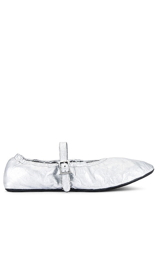 Helsa Ballerina Flat in Metallic Silver - Helsa Ballerine Plate en Argent Métallisé - Helsa 金属银色芭蕾平底鞋 - Ballerinas von Helsa in Metallic-Silber - Helsa 발레리나 플랫 메탈릭 실버 소재 - Ballerina Helsa in argento metallizzato