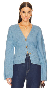 Helsa Sanna Cardigan in Blue - Cardigan Helsa Sanna en bleu - Helsa Sanna 蓝色开衫 - Helsa Sanna Strickjacke in Blau - Helsa Sanna 가디건 블루 색상 - Cardigan Helsa Sanna in blu