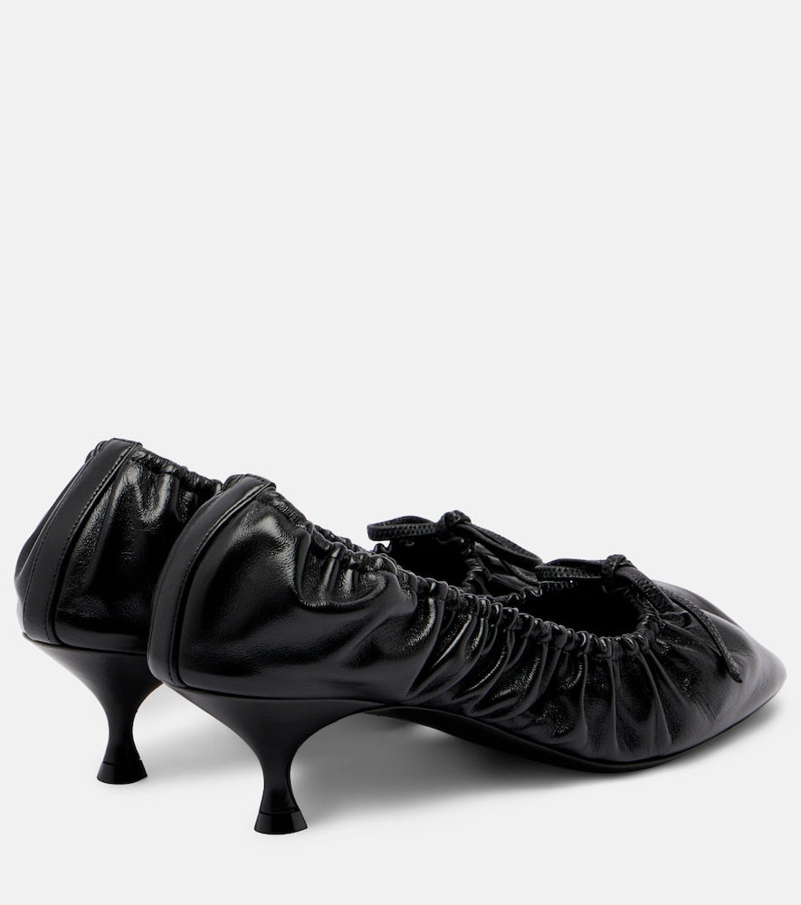 Herbert Levine Gather Around leather pumps in Black - Mid Heel Pumps