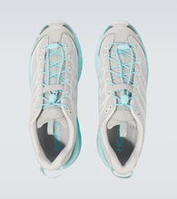 Hoka One One Mafate Three2 sneakers