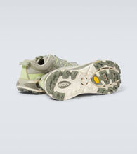 Hoka One One Mafate Three2 sneakers