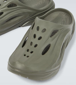 Hoka One One Ora Recovery slides