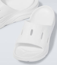 Hoka One One Ora Recovery slides
