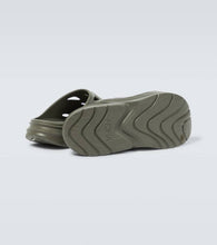 Hoka One One Ora Recovery slides