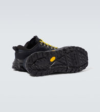 Hoka One One Tor Summit sneakers