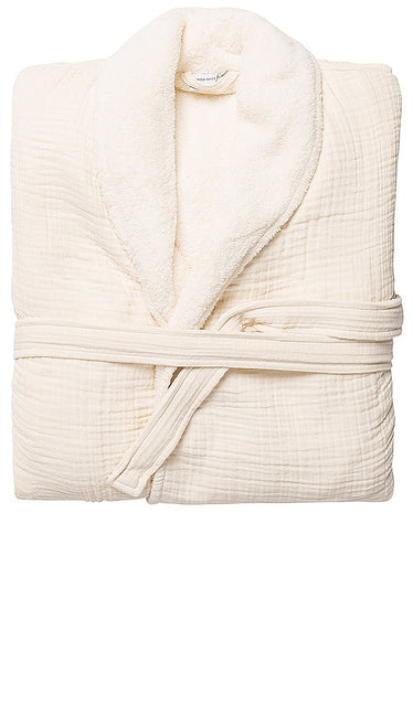 House No. 23 Alaia Sherpa Robe in Ivory - Peignoir Sherpa Alaia House No. 23 en ivoire - House No. 23 Alaia 夏尔巴人象牙色长袍 - Haus Nr. 23 Alaia Sherpa Robe in Elfenbein - House No. 23 아이보리 색상의 알라이아 셰르파 로브 - Casa n. 23 Alaia Sherpa Veste in avorio