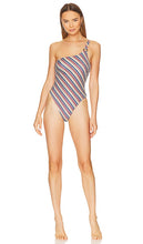 House of Harlow 1960 x REVOLVE Burnie One Piece in Blue - House of Harlow 1960 x REVOLVE Burnie One Piece en Bleu - House of Harlow 1960 x REVOLVE Burnie One Piece 蓝色 - House of Harlow 1960 x REVOLVE Burnie Einteiler in Blau - House of Harlow 1960 x REVOLVE Burnie 원피스 블루 색상 - House of Harlow 1960 x REVOLVE Burnie One Piece in blu