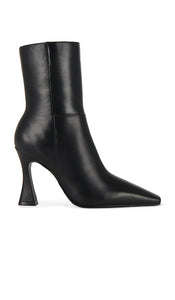 House of Harlow 1960 x REVOLVE Clarice Bootie in Black | Black Heeled Boots for Women