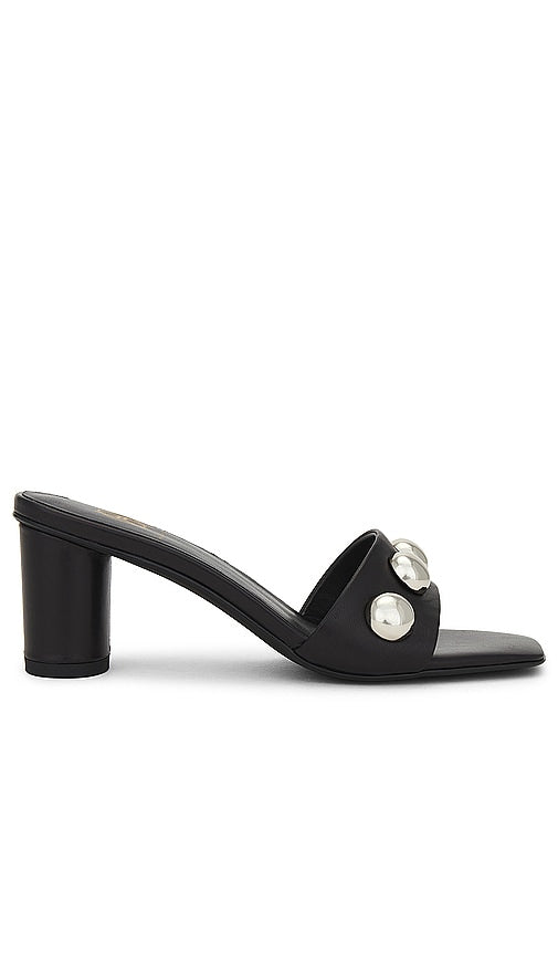 House of Harlow 1960 x REVOLVE Dennis Sandal in Black - House of Harlow 1960 x REVOLVE Sandale Dennis en Noir - House of Harlow 1960 x REVOLVE Dennis 黑色凉鞋 - House of Harlow 1960 x REVOLVE Dennis Sandale in Schwarz - House of Harlow 1960 x REVOLVE Dennis 샌들 블랙 색상 - House of Harlow 1960 x REVOLVE Dennis Sandalo in nero