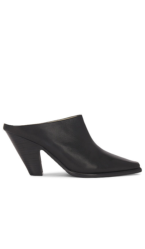 House of Harlow 1960 x REVOLVE Marfa Mule in Black - House of Harlow 1960 x REVOLVE Mule Marfa en Noir - House of Harlow 1960 x REVOLVE Marfa 黑色穆勒鞋 - House of Harlow 1960 x REVOLVE Marfa Mule in Schwarz - House of Harlow 1960 x REVOLVE 마르파 뮬 블랙 색상 - House of Harlow 1960 x REVOLVE Marfa Mule in nero