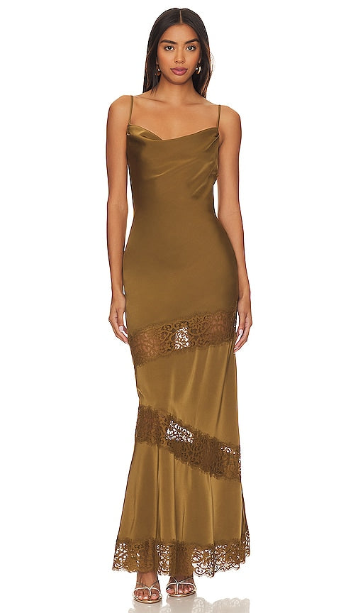 House of Harlow 1960 x REVOLVE Nouvelle Maxi Gown in Olive - House of Harlow 1960 x REVOLVE Robe Longue Nouvelle en Olive - House of Harlow 1960 x REVOLVE Nouvelle 橄榄色长礼服 - House of Harlow 1960 x REVOLVE Nouvelle Maxikleid in Oliv - House of Harlow 1960 x REVOLVE 누벨 맥시 가운 올리브 색상 - House of Harlow 1960 x REVOLVE Nouvelle Maxi abito in verde oliva