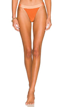 House of Harlow 1960 x REVOLVE Rosa Bottom in Orange - House of Harlow 1960 x REVOLVE Bas Rosa en Orange - House of Harlow 1960 x REVOLVE Rosa 橙色下装 - House of Harlow 1960 x REVOLVE Rosa Bottom in Orange - House of Harlow 1960 x REVOLVE Rosa 하단 in 오렌지 - House of Harlow 1960 x REVOLVE Rosa Bottom in arancione