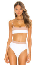 House of Harlow 1960 x REVOLVE Veda Top in White - House of Harlow 1960 x REVOLVE Dessus Veda en Blanc - House of Harlow 1960 x REVOLVE Veda 白色上衣 - House of Harlow 1960 x REVOLVE Veda Top in Weiß - House of Harlow 1960 x REVOLVE Veda 탑 in 화이트 - House of Harlow 1960 x REVOLVE Veda Top in bianco
