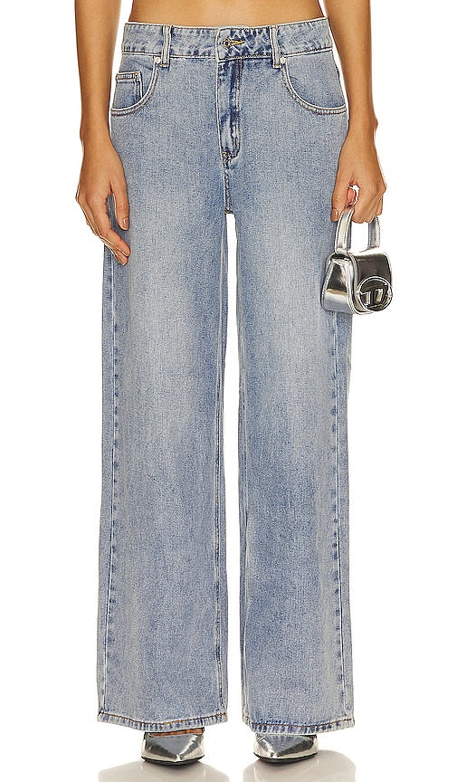 House of Sunny Sandblast Wide Leg Denim in Blue - House of Sunny - Sandblast - Jean large - Bleu - House of Sunny 蓝色喷砂阔腿牛仔布 - House of Sunny Sandblast Denim mit weitem Bein in Blau - House of Sunny Sandblast 와이드 레그 데님 블루 색상 - House of Sunny Sandblast Denim a gamba larga in blu