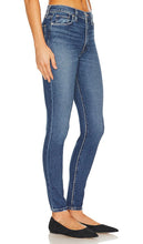 Hudson Jeans Barbara High Rise Super Skinny in Blue