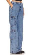 Hudson Jeans High Rise Welt Pocket Straight Leg in Blue