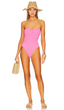 Hunza G Brooke One Piece in Pink - Hunza G Brooke une pièce en rose - Hunza G Brooke 粉色一件 - Hunza G Brooke Einteiler in Rosa - Hunza G Brooke 원피스 핑크 색상 - Costume intero di Hunza G Brooke in rosa