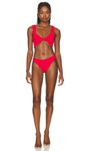 Hunza G Juno Bikini Set in Red - Hunza G - Ensemble bikini Juno en rouge - Hunza G Juno 红色比基尼套装 - Hunza G Juno Bikini-Set in Rot - Hunza G Juno 비키니 세트 레드 색상 - Set bikini Hunza G Juno in rosso