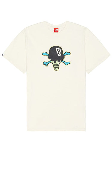 ICECREAM 8 Ball Tee in White - T-shirt à 8 balles ICECREAM en blanc - ICECREAM 白色 8 球 T 恤 - ICECREAM 8-Ball-T-Shirt in Weiß - ICECREAM 8 볼 티셔츠 - T-shirt Icecream 8 Ball in bianco