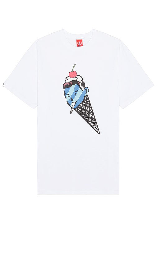 ICECREAM Coneman Tee in White - T-shirt ICECREAM Coneman en blanc - ICECREAM Coneman 白色 T 恤 - ICECREAM Coneman T-Shirt in Weiß - ICECREAM 콘맨 티셔츠 - T-shirt Coneman GELATO in bianco