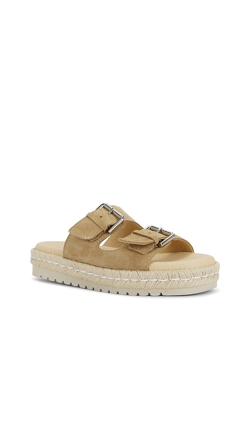 INTENTIONALLY BLANK Simmer Sandal in Taupe