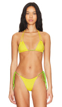 Indah Bongo Reversible Bikini Top in Yellow - Haut de bikini réversible Indah Bongo en jaune - Indah Bongo 黄色双面比基尼上衣 - Indah Bongo Wende-Bikinioberteil in Gelb - Indah Bongo 리버서블 비키니 탑 - Top bikini reversibile Indah Bongo in giallo