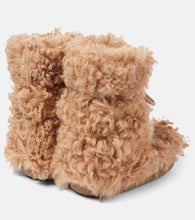 Inuikii Long Curly High shearling snow boots