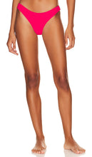 JADE SWIM Expose Bikini Bottom in Fuchsia - Bas de bikini JADE SWIM Expose en fuchsia - JADE SWIM 露出紫红色比基尼泳裤 - JADE SWIM Expose Bikinihose in Fuchsia - JADE SWIM 노출 비키니 하의 - JADE SWIM Slip bikini scoperto in fucsia
