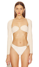 JADE SWIM Maci Shrug in Cream - JADE SWIM Boléro Maci en crème - JADE SWIM Maci 耸肩奶油色 - JADE SWIM Maci Shrug in Creme - JADE SWIM 마키 슈러그 in 크림 - JADE SWIM Maci Coprispalle in crema
