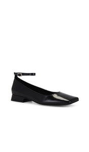 Jeffrey Campbell Envious Pump in Black