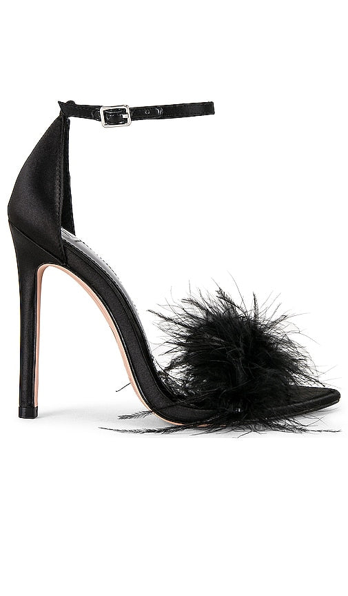 JLO Jennifer Lopez x REVOLVE Sunset Sandal in Black - Sandale JLO Jennifer Lopez x REVOLVE Sunset en noir - JLO Jennifer Lopez x REVOLVE 黑色日落凉鞋 - JLO Jennifer Lopez x REVOLVE Sunset Sandale in Schwarz - JLO Jennifer Lopez x REVOLVE 선셋 샌들블랙 색상 - Sandalo JLO Jennifer Lopez x REVOLVE Sunset in nero