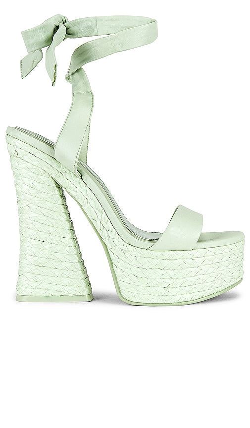 JLO Jennifer Lopez x REVOLVE Webster Sandal in Mint - Sandale JLO Jennifer Lopez x REVOLVE Webster en menthe - JLO Jennifer Lopez x REVOLVE Webster 凉鞋薄荷色 - JLO Jennifer Lopez x REVOLVE Webster Sandale in Mint - JLO Jennifer Lopez x REVOLVE 웹스터 샌들 민트 색상 - Sandalo JLO Jennifer Lopez x REVOLVE Webster in menta