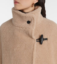Jacquemus Fernando teddy jacket