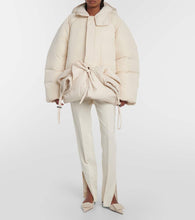 Jacquemus La Doudoune Capullo puffer jacket