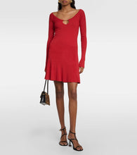 Jacquemus La Mini Robe Pralu off-shoulder minidress