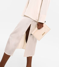 Jacquemus La Petite Pochette Rond Carr√É¬© leather clutch