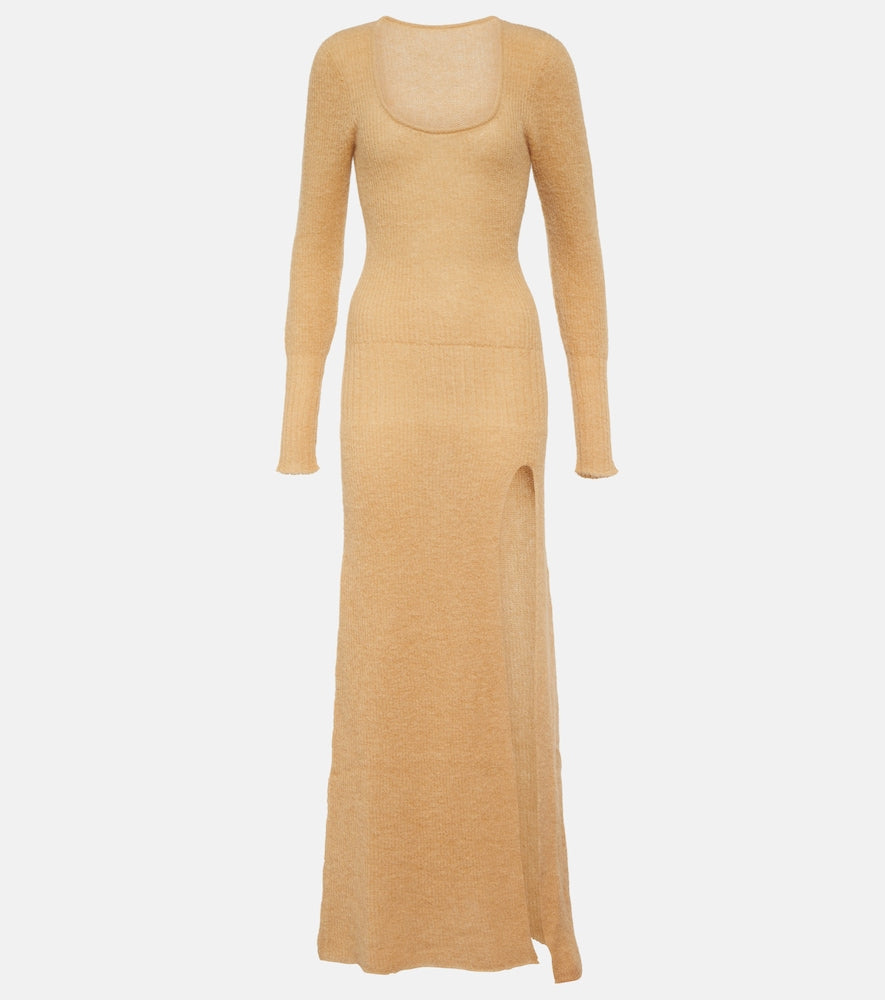 Jacquemus La Robe Dao mohair-blend maxi dress. Jacquemus La Robe Dao 马海毛混纺长裙
