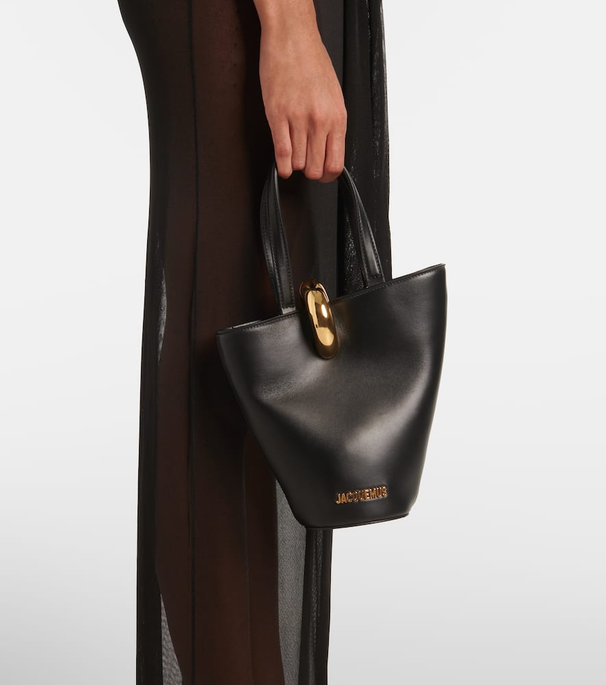 Jacquemus Le Bambola Small leather bucket bag