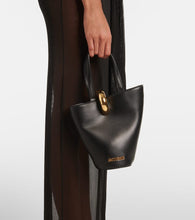 Jacquemus Le Bambola Small leather bucket bag